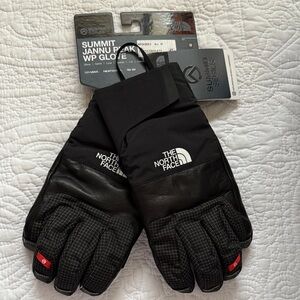 The North Face Black and Gray Summit Series Jannu Peak Gloves